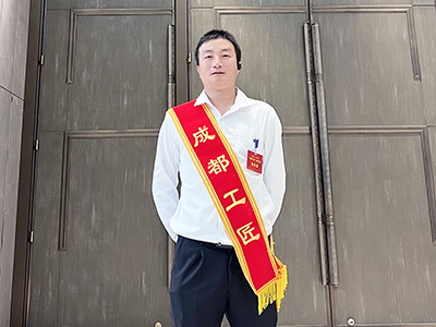 E:2023.55.16【工匠精神】凡事成之，，，，，，必在干之——“成都工匠”  李涛官网“成都工匠”李涛.jpg