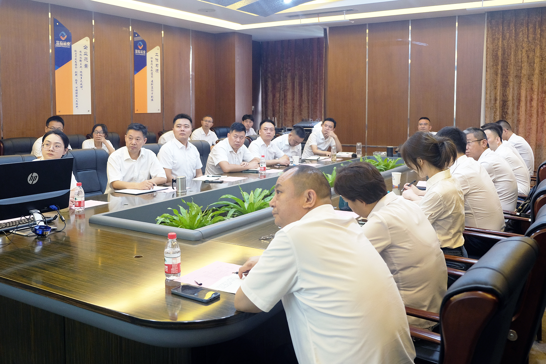 腾博汇游戏官方网站运业加入控股股东永锋集团8月份现场视察精益优异案例分享会