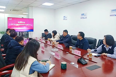 厦门公交集团副总司理林生能到腾博汇游戏官方网站科技考察交流