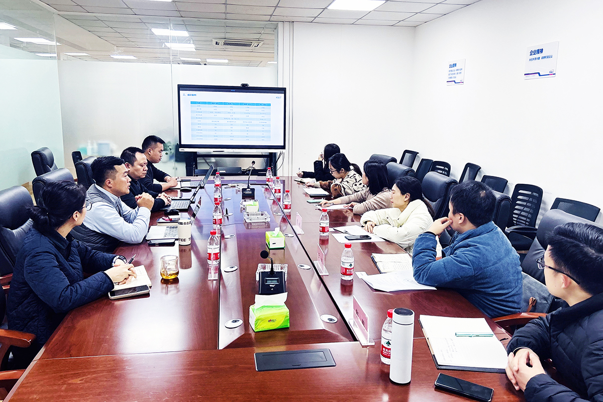 云南省综合交通生长中心运输事业生利益副处长樊婷一行到腾博汇游戏官方网站科技考察调研